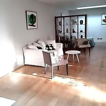 Lofthouse With Garden In 5 Adults, 1 Kid Apartamento París